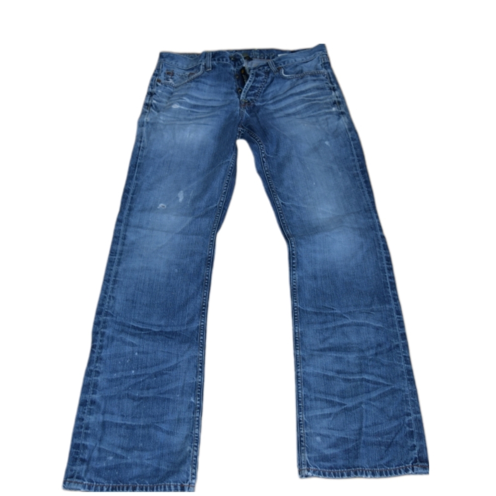 A cool pair of Lucky jeans